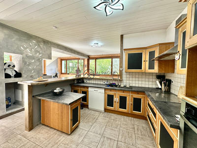 Appartement - 115 m² - 4 pièces