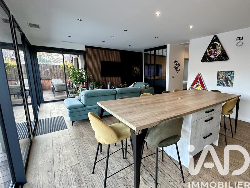 Maison de maîtres - 110 m² - 4 pièces