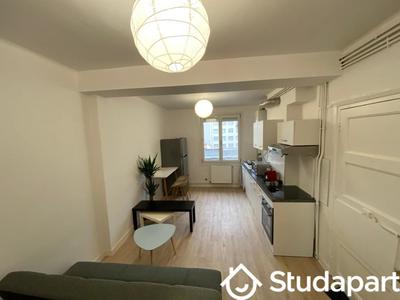 Appartement - 65 m² - 4 pièces