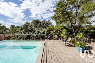 Maison de maîtres - 225 m² - 7 pièces