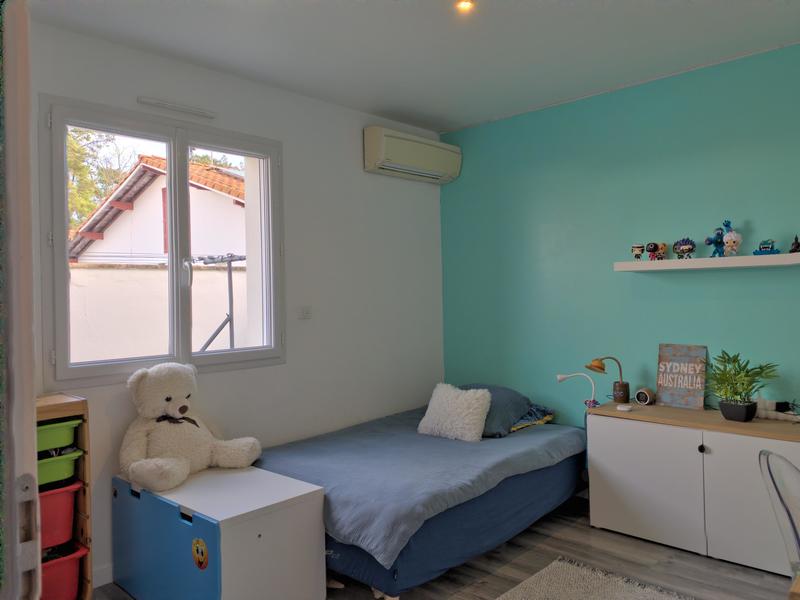 Villa - 166 m² - 9 pièces