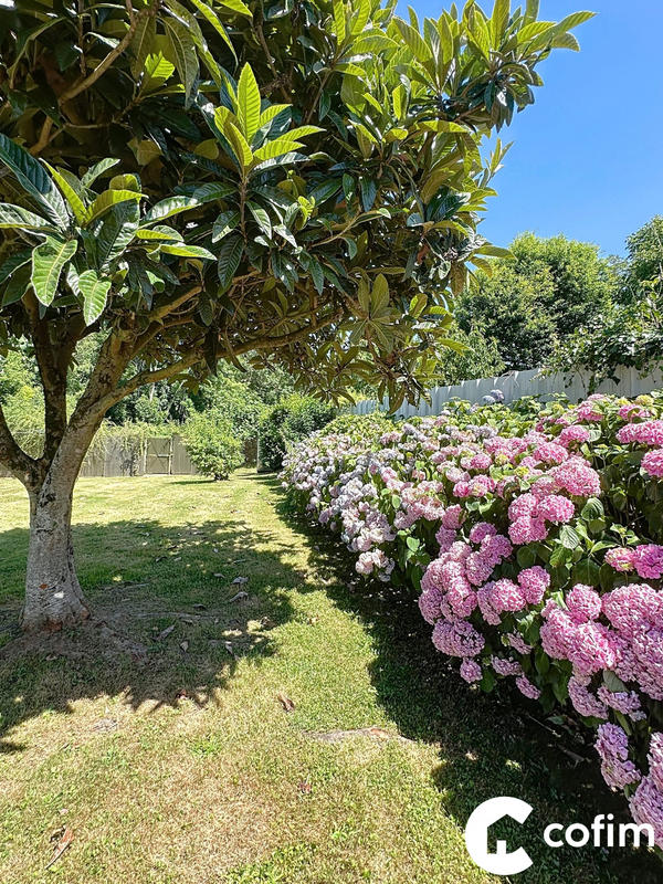 Maison - 185 m² - 7 pièces