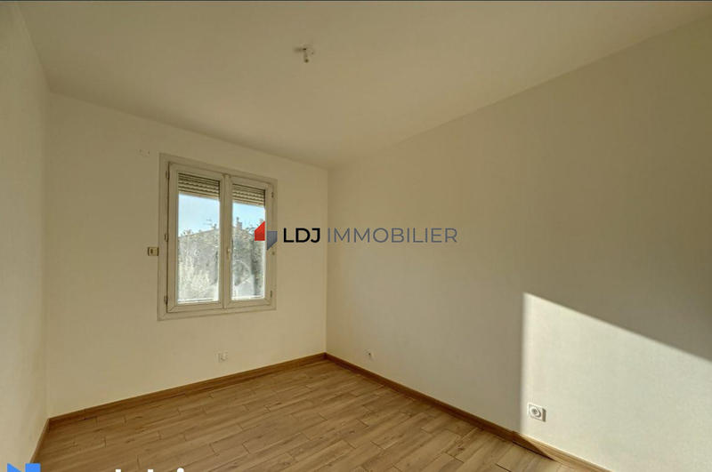 Maison traditionnelle - 124 m² - 7 pièces