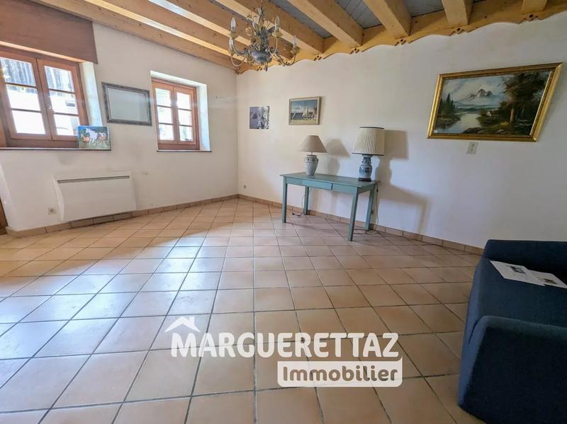 Maison - 108 m² - 3 pièces