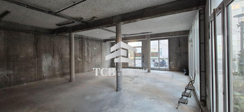 Local commercial - 116 m²