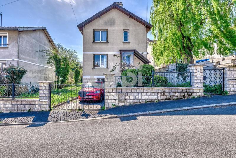 Maison - 120 m² - 5 pièces