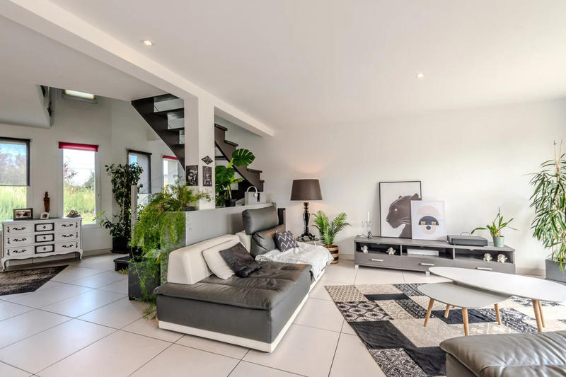 Maison - 144 m² - 4 pièces