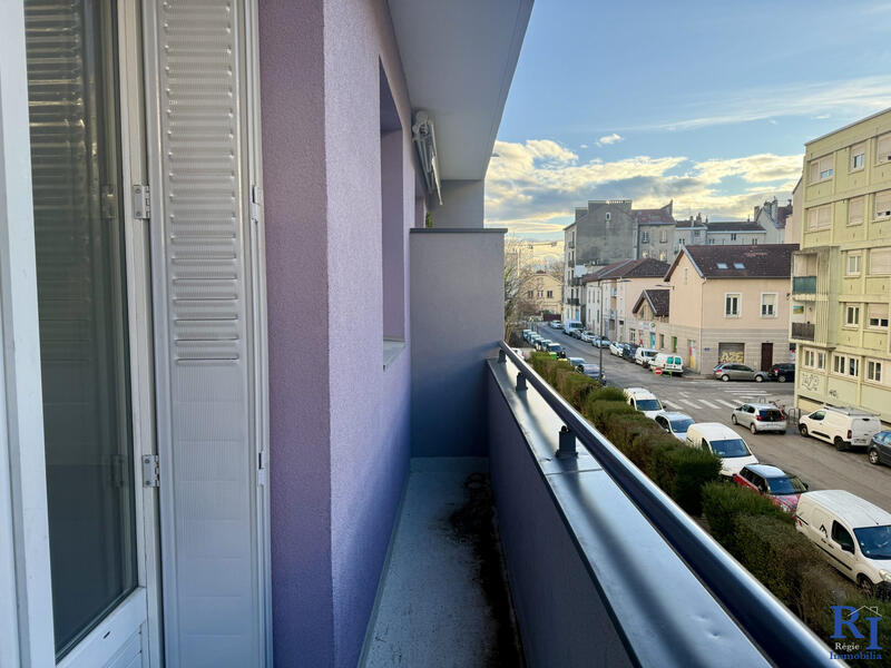 Appartement - 61 m² - 4 pièces