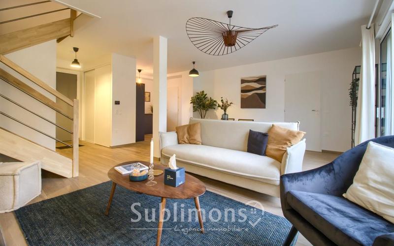 Maison - 105 m² - 5 pièces