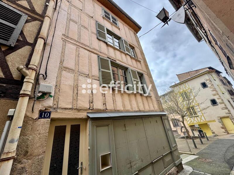 Maison - 105 m² - 6 pièces