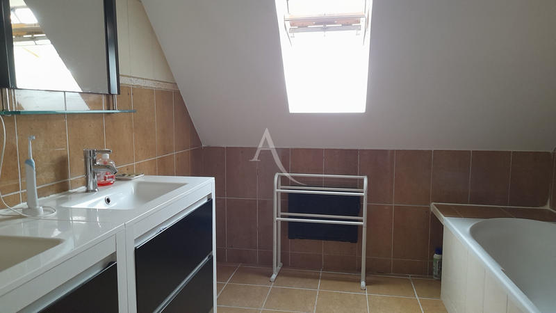 Maison - 118 m² - 6 pièces