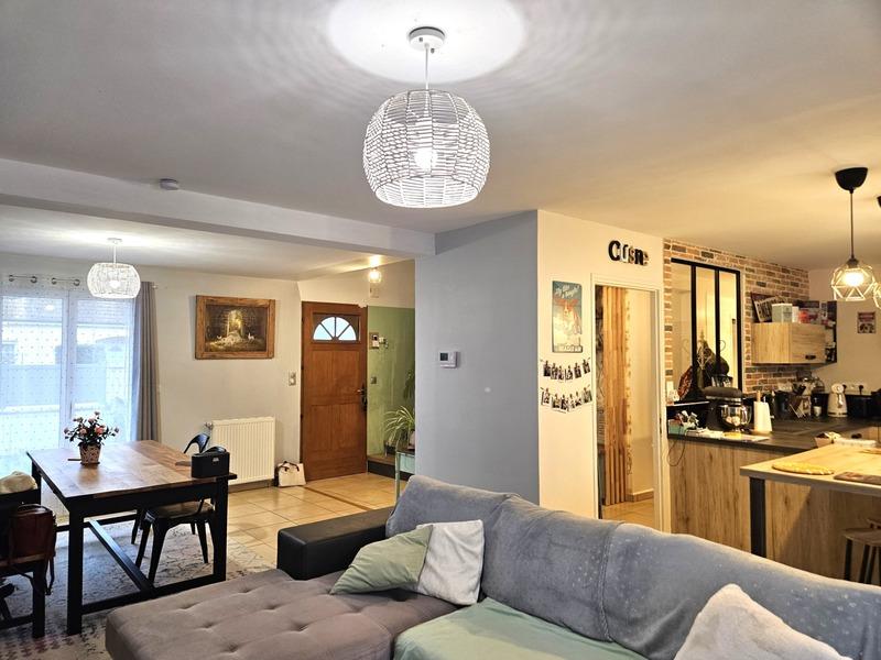 Maison - 141 m² - 7 pièces