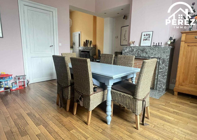 Maison - 147 m² - 5 pièces