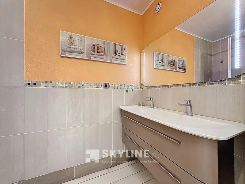 Appartement - 88 m² - 4 pièces