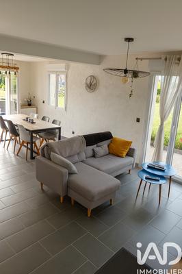 Maison - 111 m² - 5 pièces