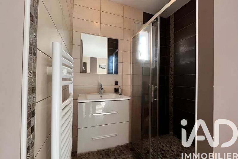 Maison - 98 m² - 4 pièces