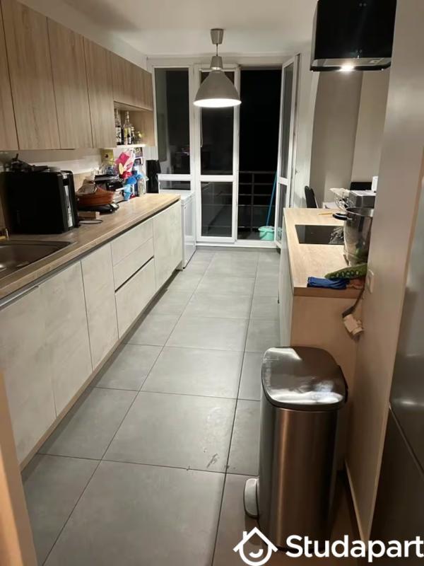 Chambre - 12 m² - 1 pièce