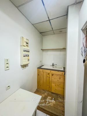 Local d'activités - 33 m²