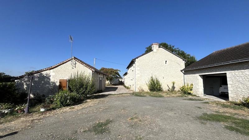 Maison ancienne - 266 m² - 8 pièces
