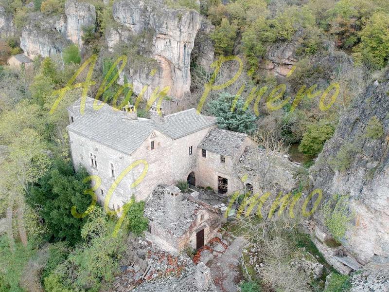 Maison - 184 m² - 10 pièces