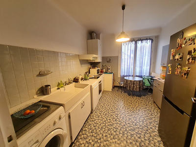 Appartement - 84 m² - 3 pièces