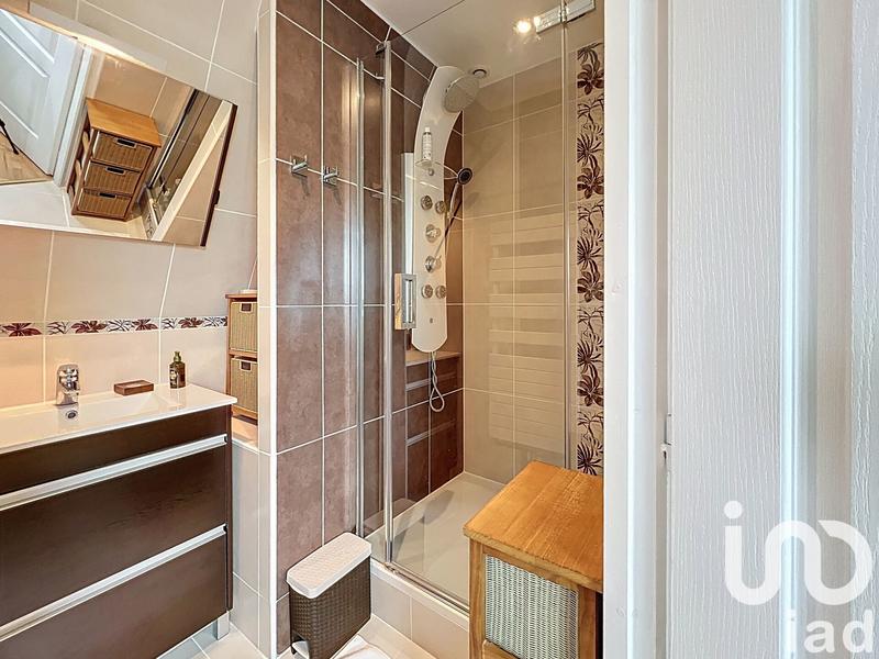 Maison - 121 m² - 7 pièces