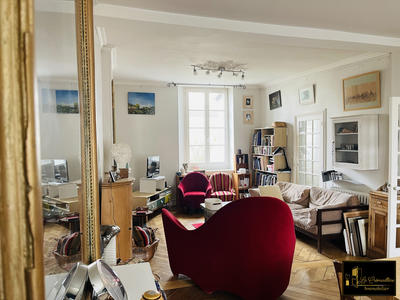 Maison - 178 m² - 6 pièces