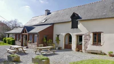 Maison - 198 m² - 4 pièces