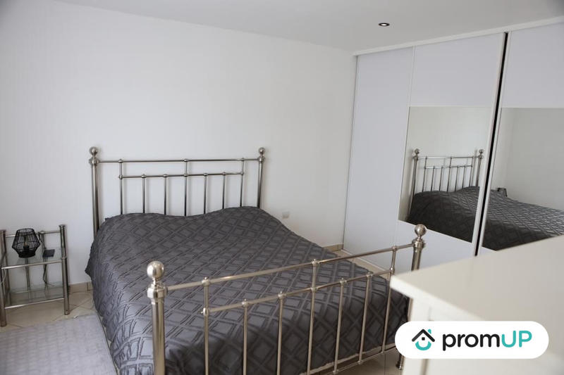 Maison contemporaine - 221 m² - 6 pièces