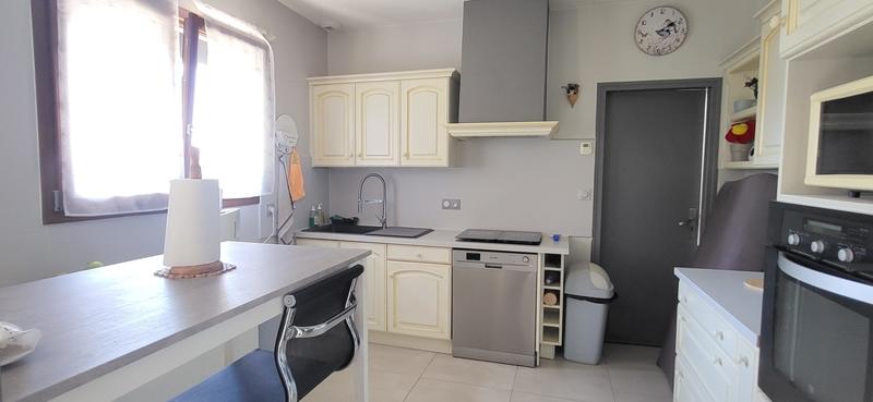 Maison - 140 m² - 7 pièces