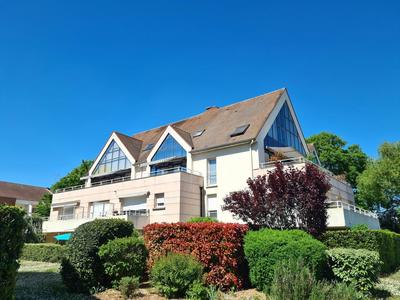 Appartement - 111 m² - 4 pièces