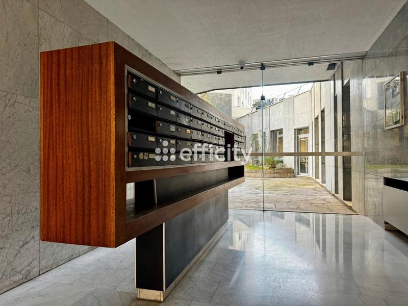 Studio - 32 m² - 1 pièce