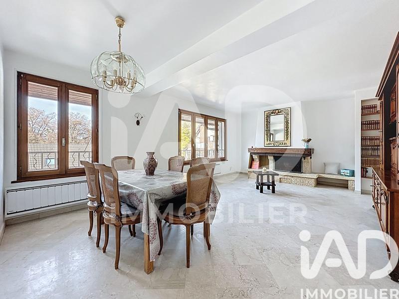 Appartement - 92 m² - 3 pièces