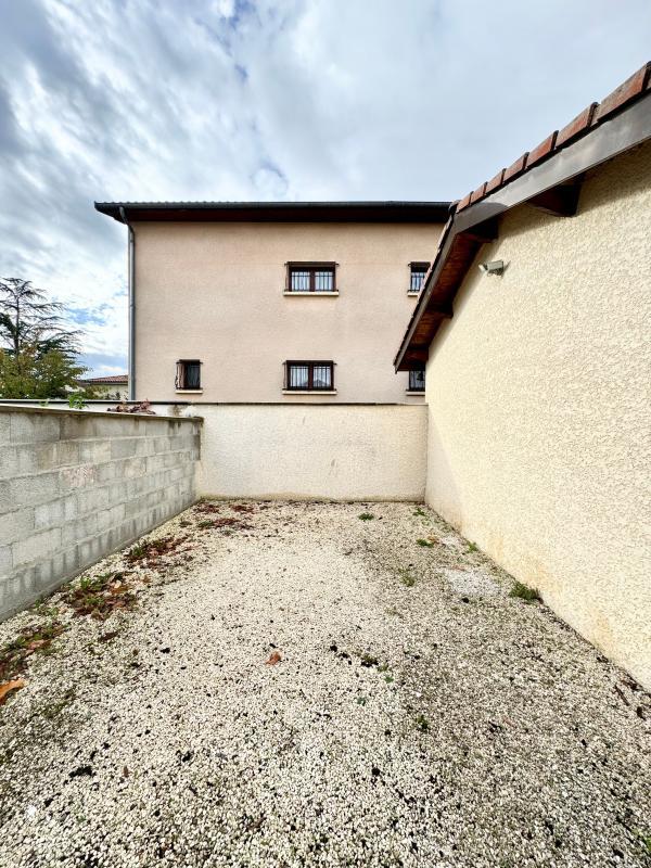 Maison - 93 m² - 4 pièces