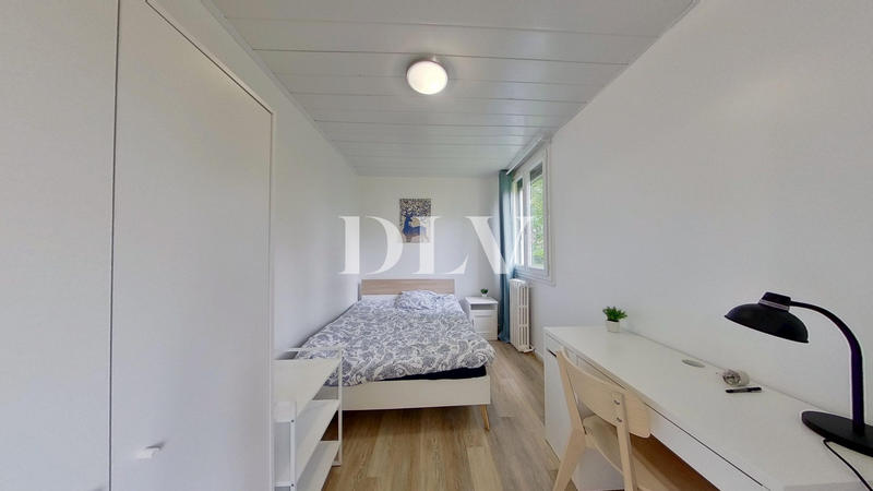 Appartement - 72 m² - 5 pièces