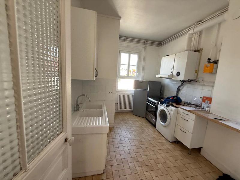 Appartement - 85 m² - 3 pièces