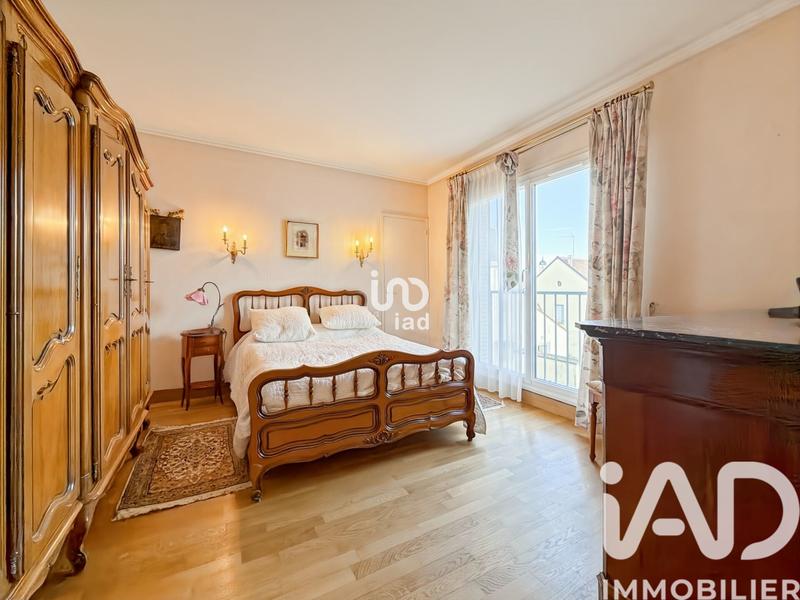 Appartement - 111 m² - 5 pièces