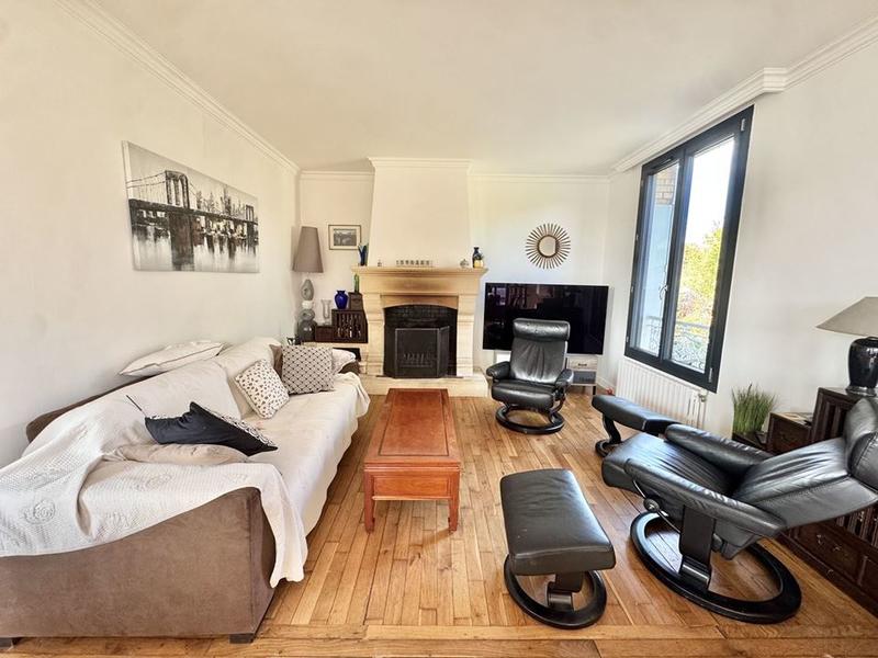 Maison en pierre - 120 m² - 6 pièces