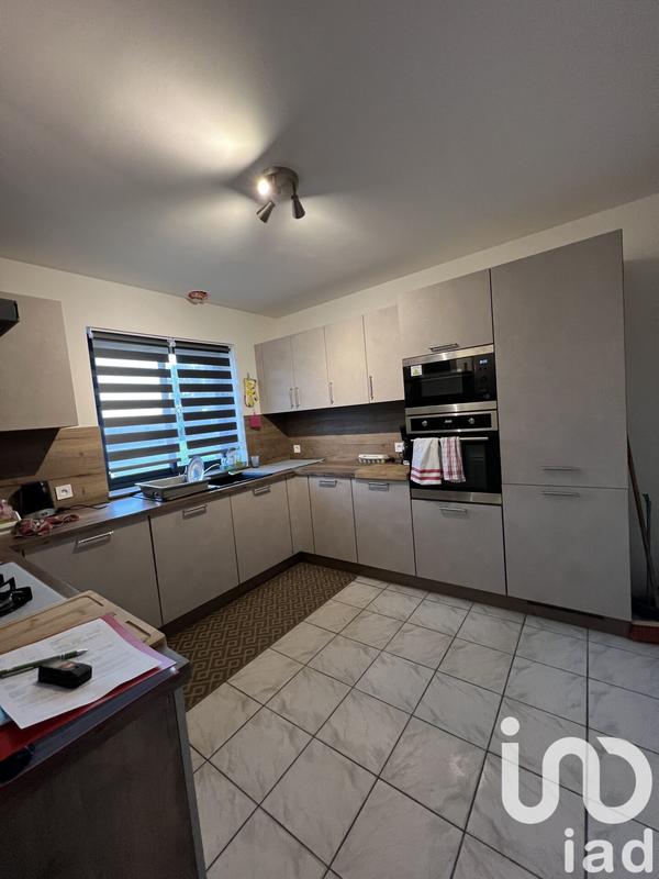 Maison - 120 m² - 8 pièces