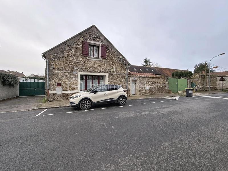 Corps de ferme - 128 m² - 6 pièces