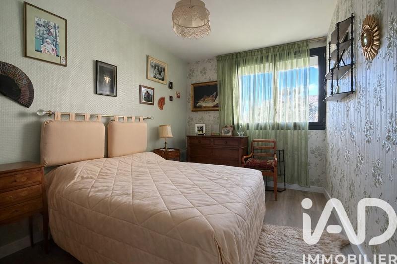 Appartement - 80 m² - 3 pièces