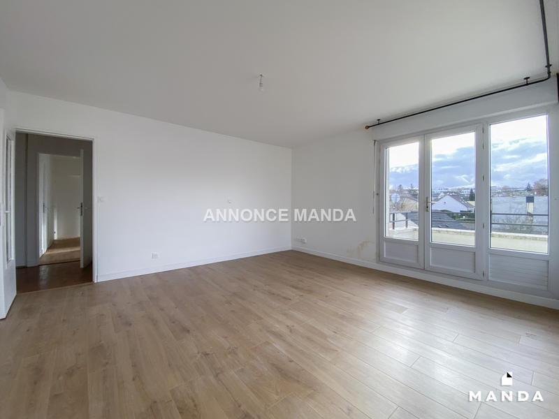 Appartement - 85 m² - 4 pièces