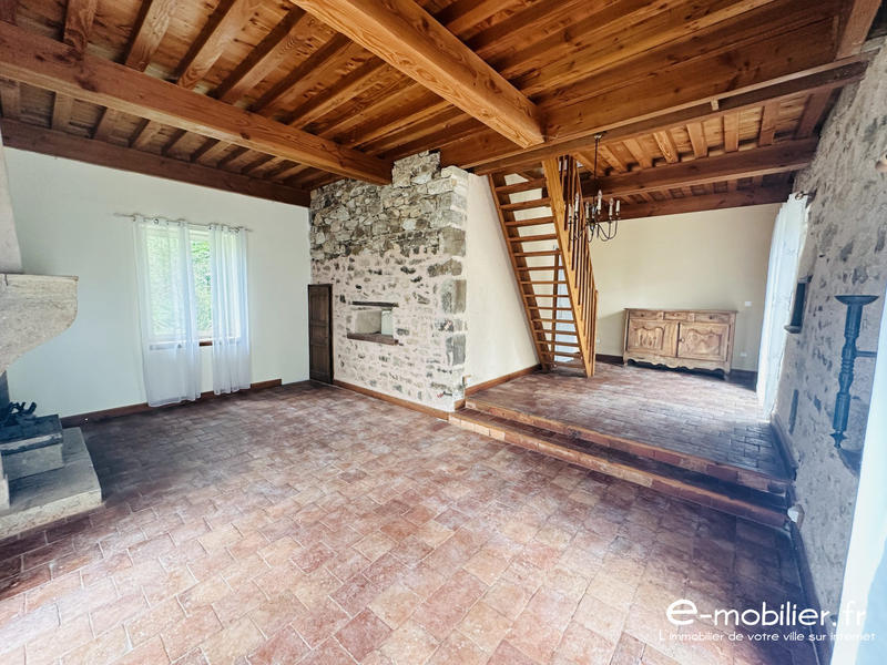 Maison ancienne - 190 m² - 6 pièces