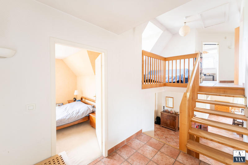 Maison - 193 m² - 6 pièces