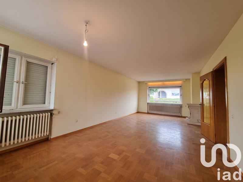 Maison - 208 m² - 9 pièces