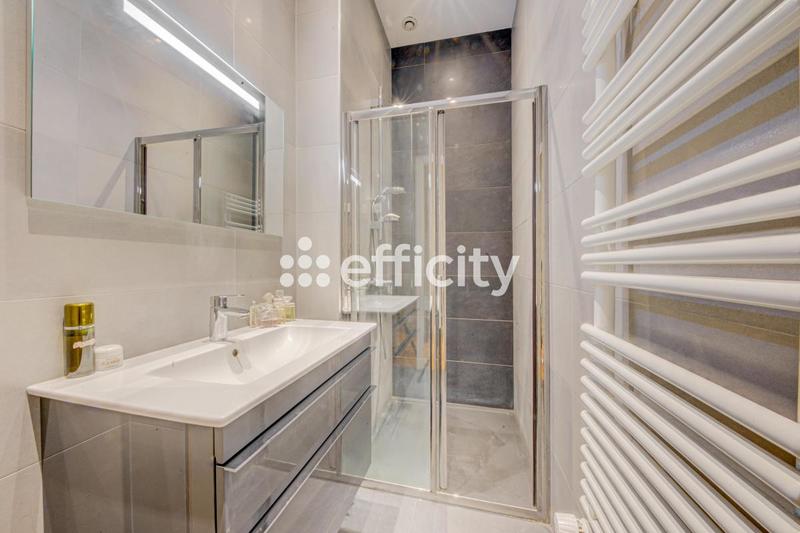 Appartement - 123 m² - 5 pièces