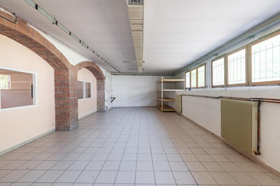 Immeuble - 3 863 m²