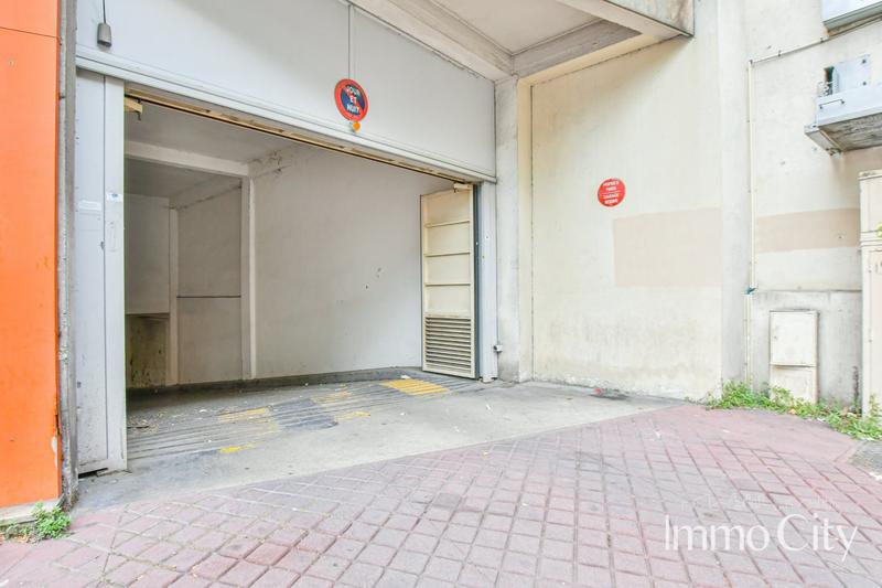 Parking - 12 m²