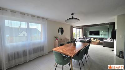 Maison - 180 m² - 7 pièces