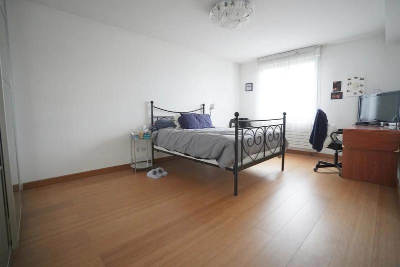 Maison - 166 m² - 7 pièces